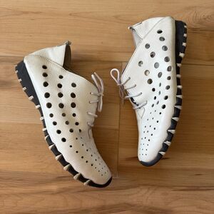 Litfoot Womens Oxford‎ LF9010 White Leather Perforated Shoes Size 41 US 10